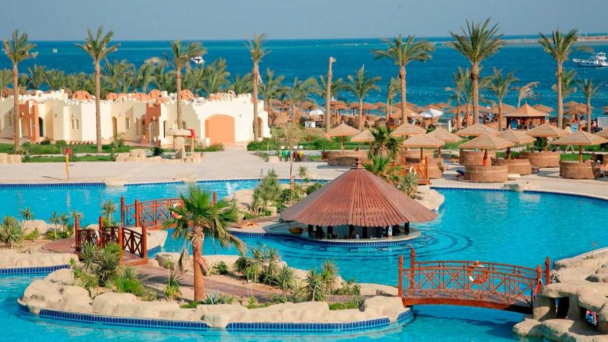 Отель Sunrise Royal Makadi Resort 5* в Хургаде